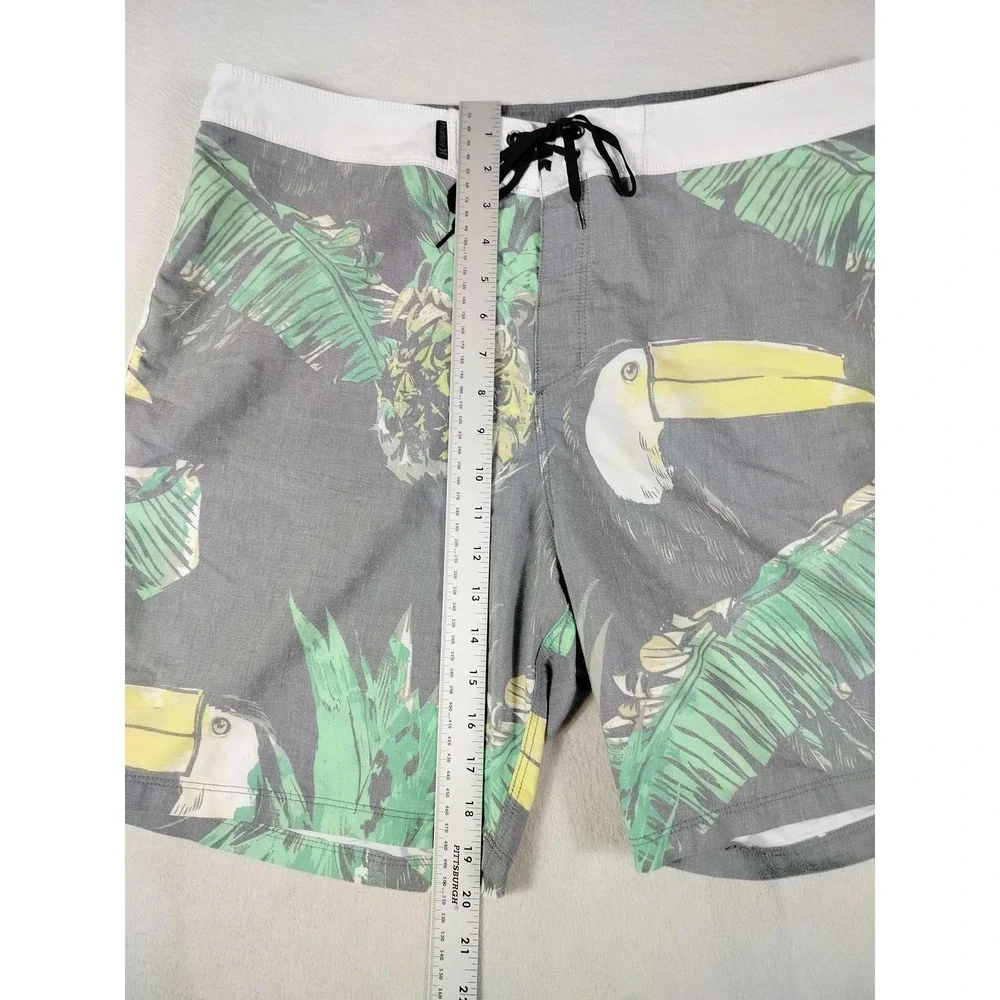 Hurley Swim Trunks Board‎ Shorts Mens 36 Multicolor Toucan Pineapple Tropical